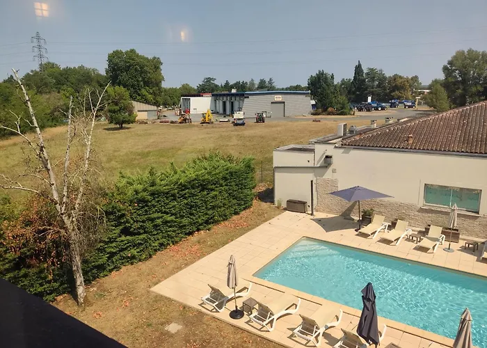 Logis Hotel & Restaurant Ludik